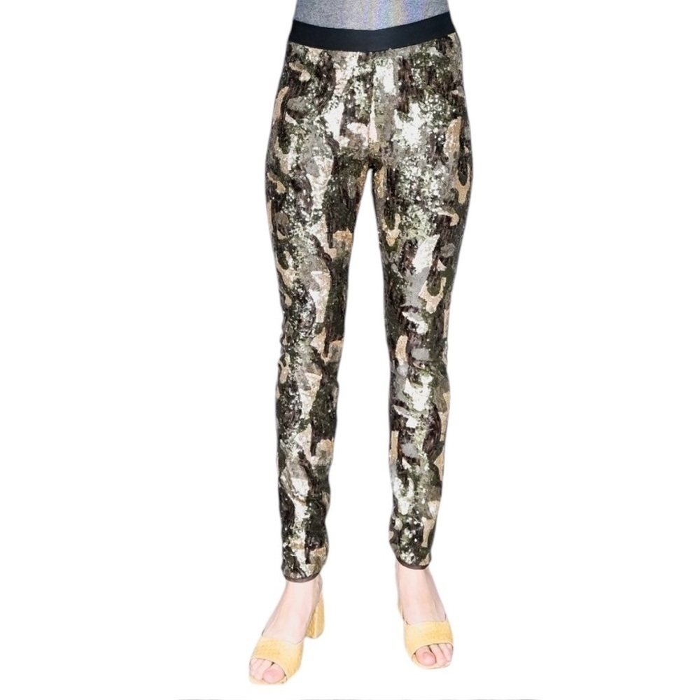 BCBG Maxazria New NWT Dusty Pink Floral Sequin Pants Size Medium - Picture 4 of 6